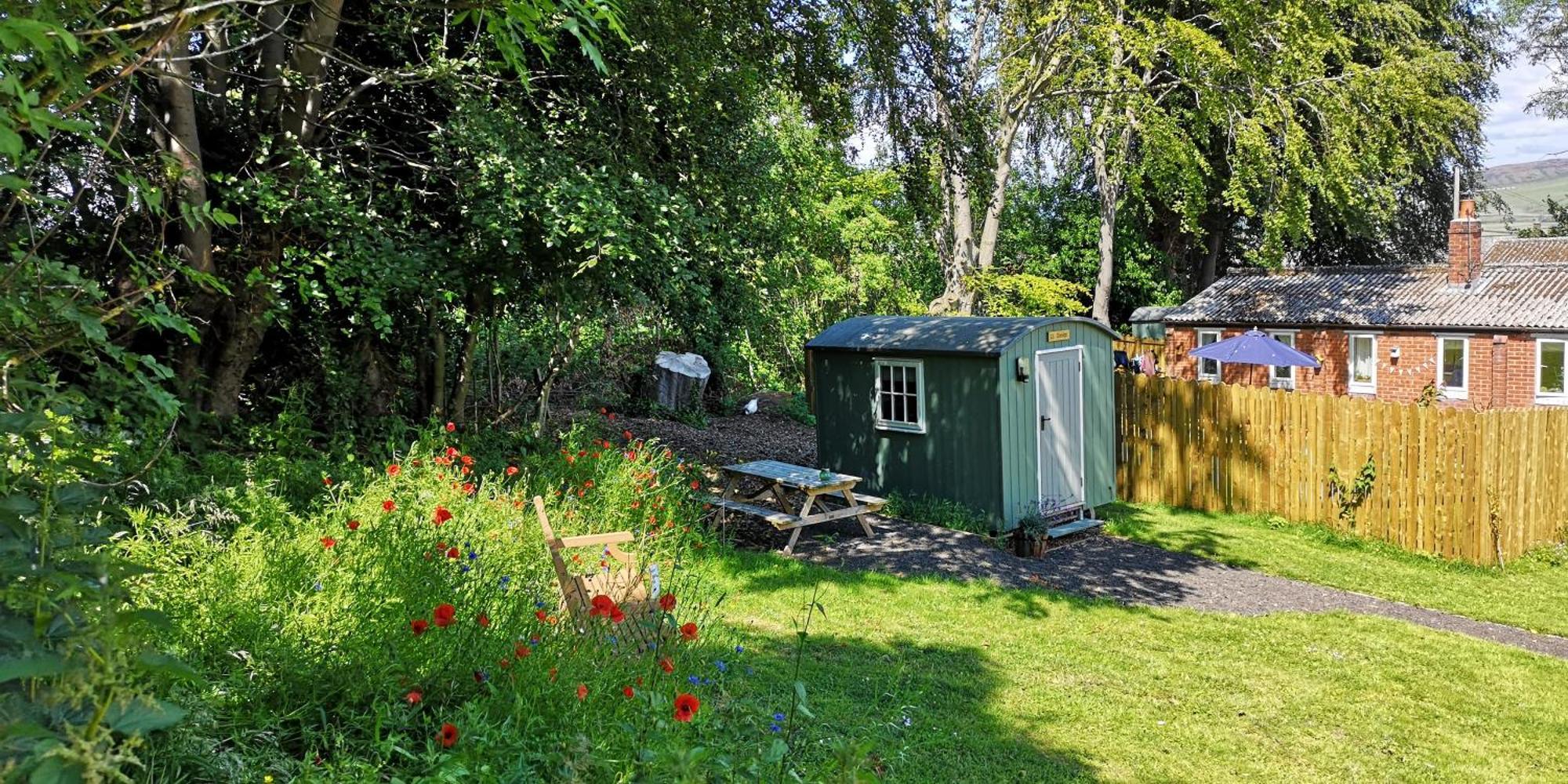 Wooler Hostel And Shepherds Huts Exterior foto